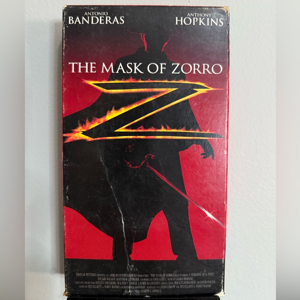Mask of Zorro VHS